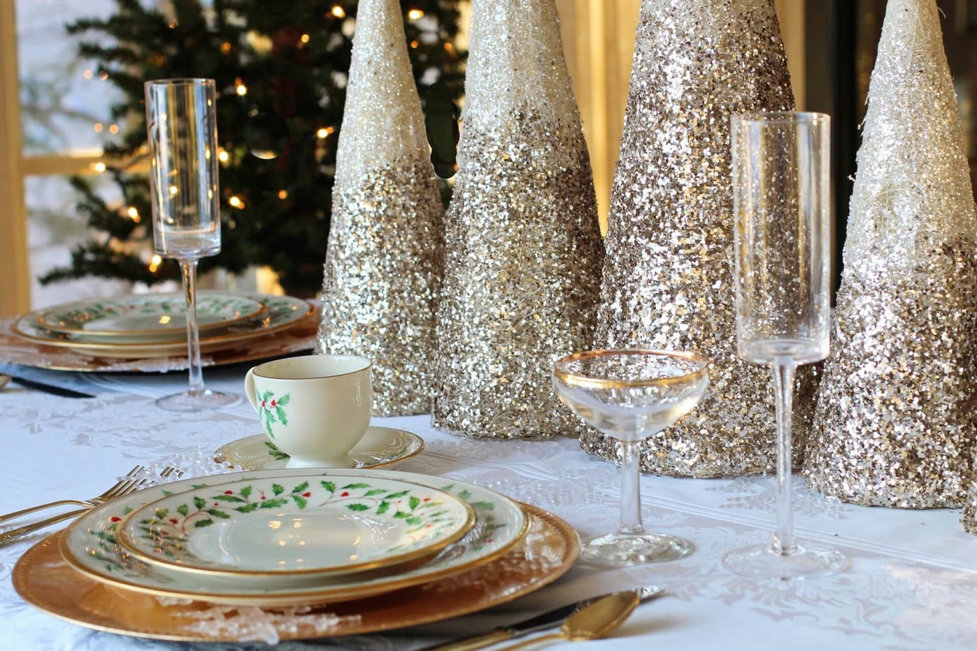 Holiday Decoration - SirHoliday