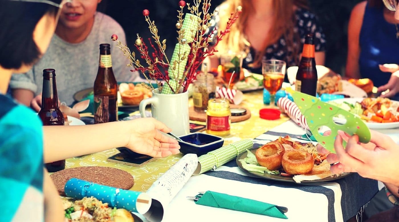 Ideas for an Simple Friendsgiving Meal - SirHoliday