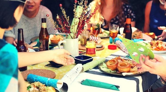 Ideas for an Simple Friendsgiving Meal - SirHoliday