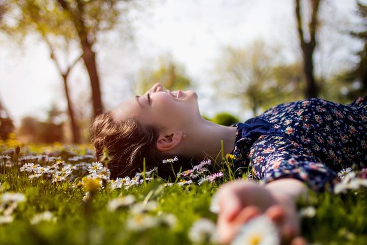 The Meaning Behind The Popular Saying April Showers Bring May Flowers - SirHoliday
